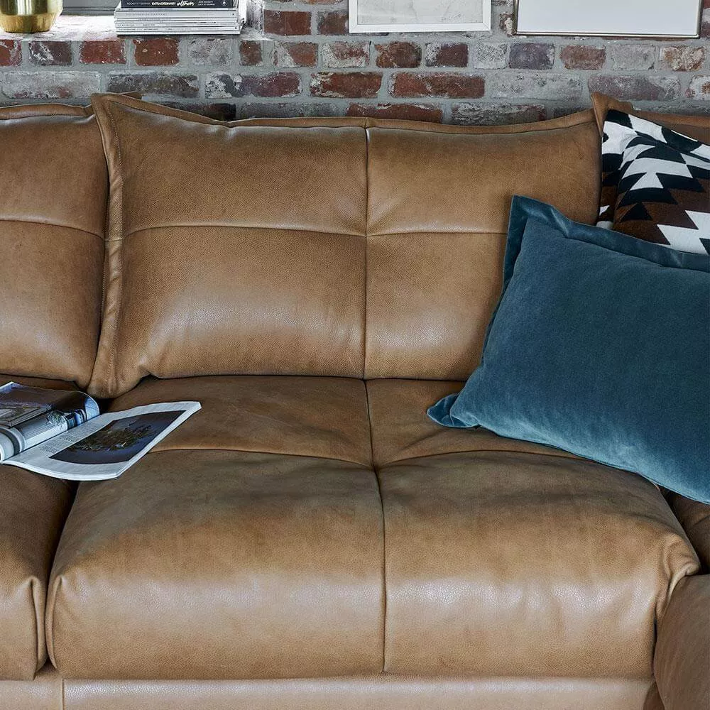 Tod Snugger Armchair